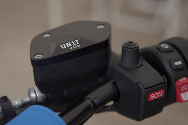 Tapas de depósito de embrague y freno de Unit Garage (par)