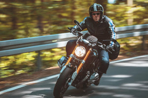 SW Motech Legend Gear Strap On Tank Bag